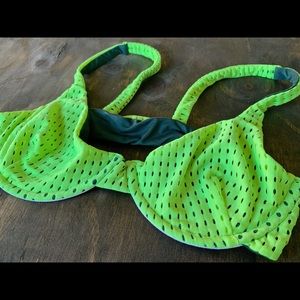 ✖️✖️SOLD✖️✖️ACACIA: GENEVA TOP: MESH NEON GREEN
